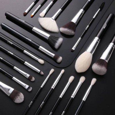 BEILI 20pcs Black Shinny Wooden Handle Make Up Brushes Fan Shape Highlighter Professional Makeup Brushes Wholesale